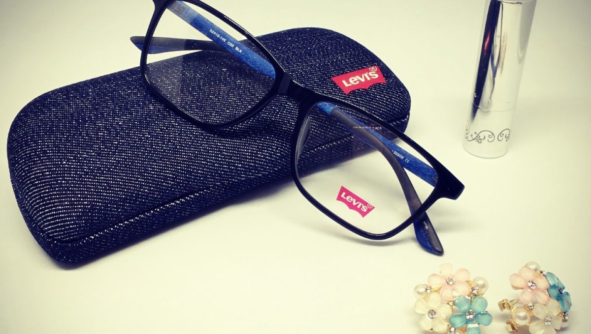 กรอบแว่น Levi's